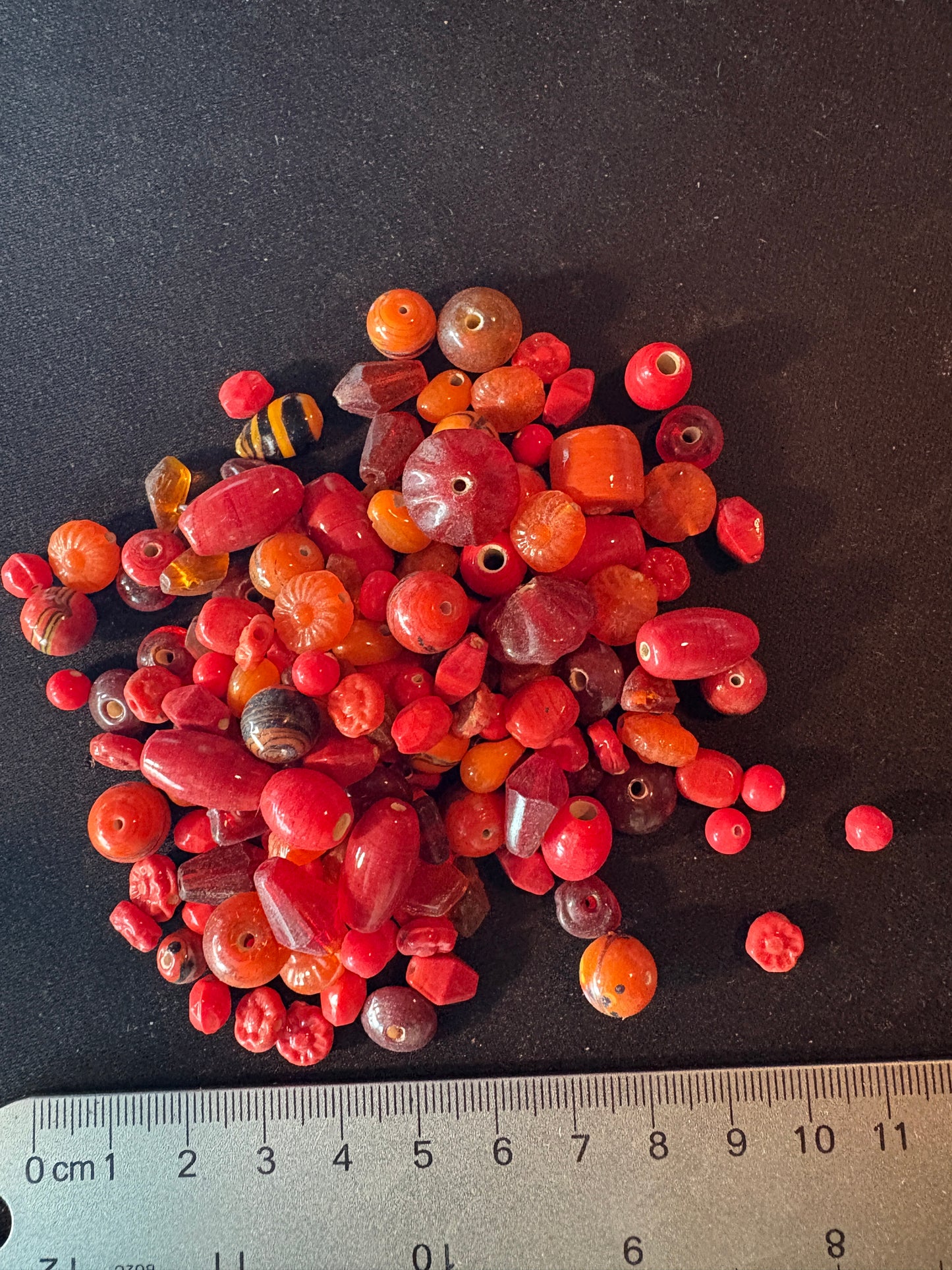 100g Glass beads (S1292)- Red glass beads- 5-12mm