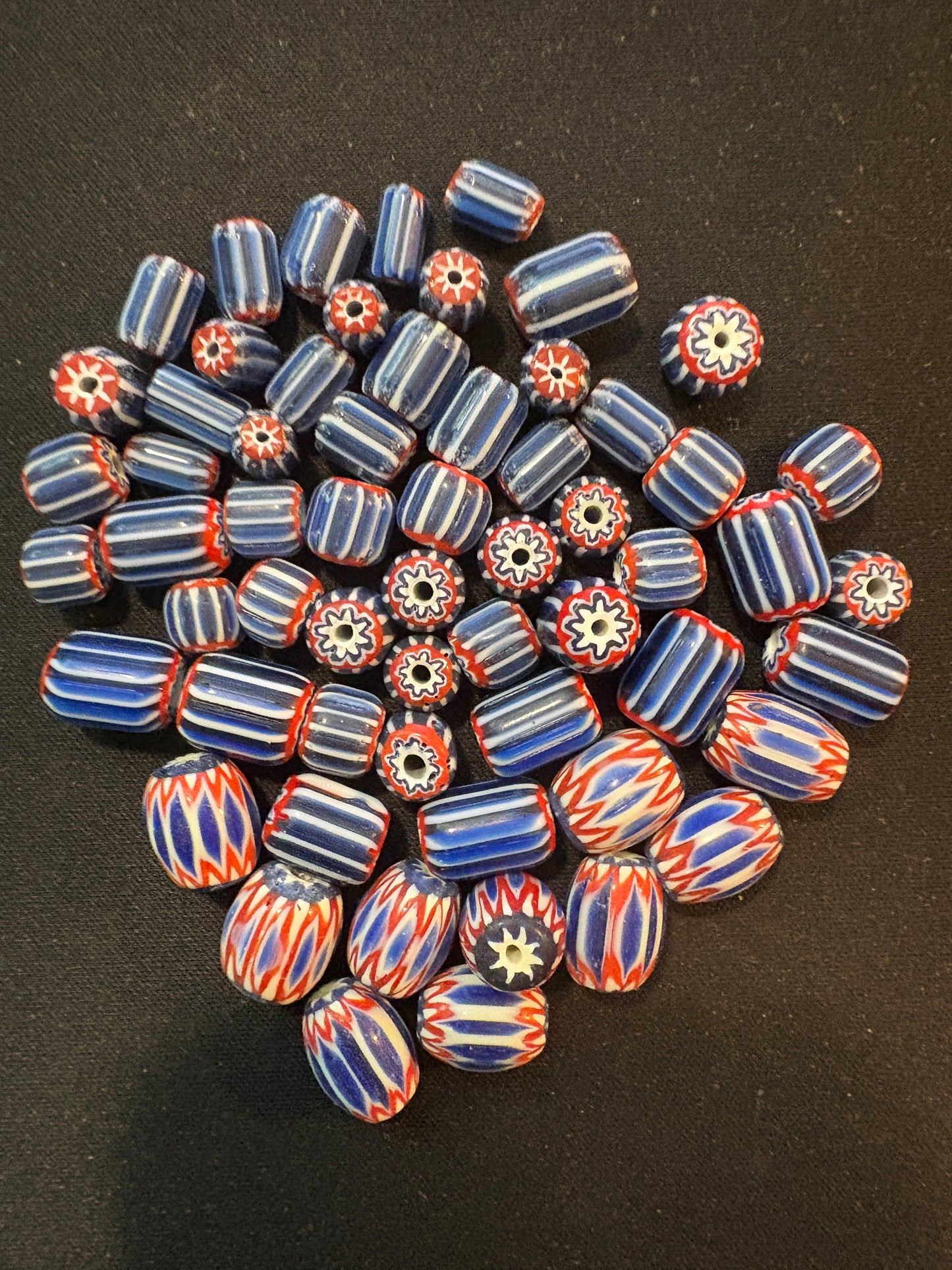 LOT - Chevron glass beads -60 Native American Trade Beads 8-12mm (S16)