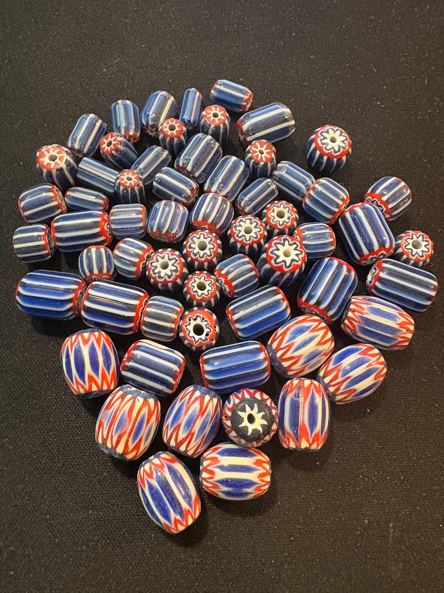 LOT - Chevron glass beads -60 Native American Trade Beads 8-12mm (S16)