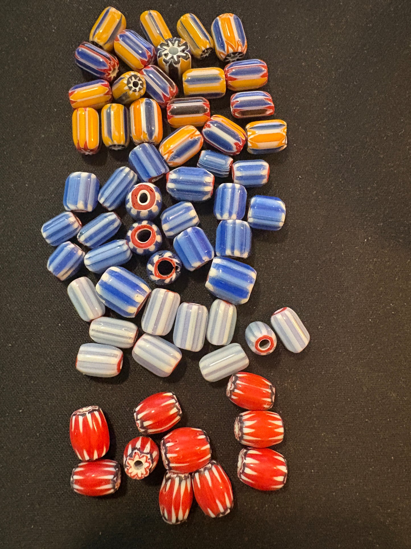 LOT - Chevron glass beads -60 Native American Trade Beads 8-12mm (S17)