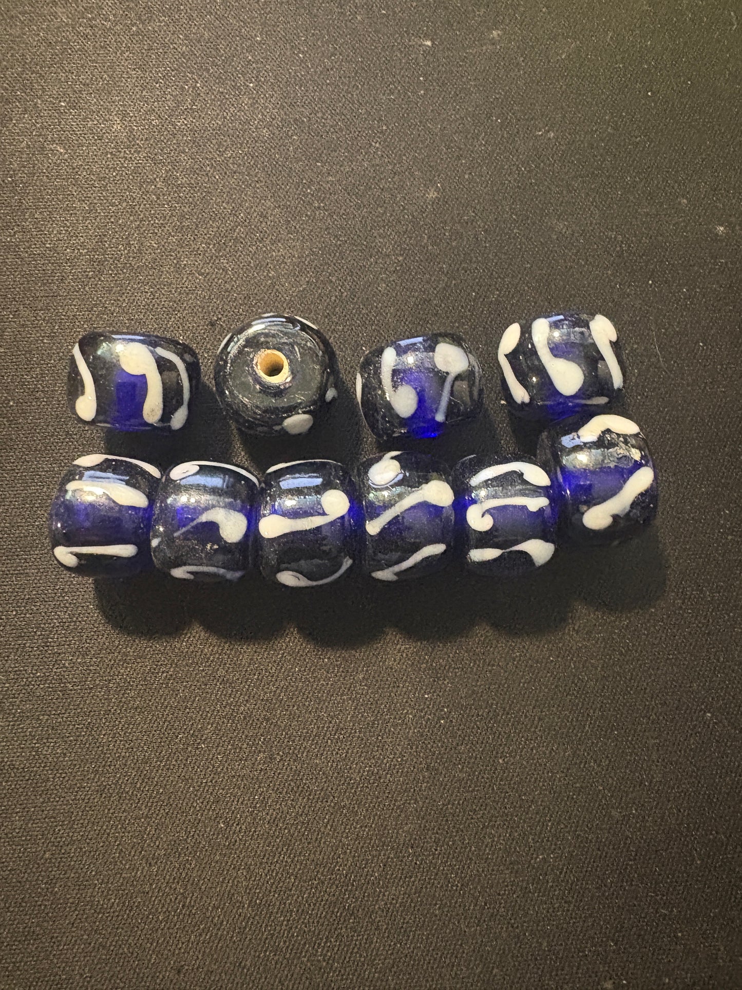 10 Navy fancy pattern glass beads Rare Deco- 10x15mm [S119)
