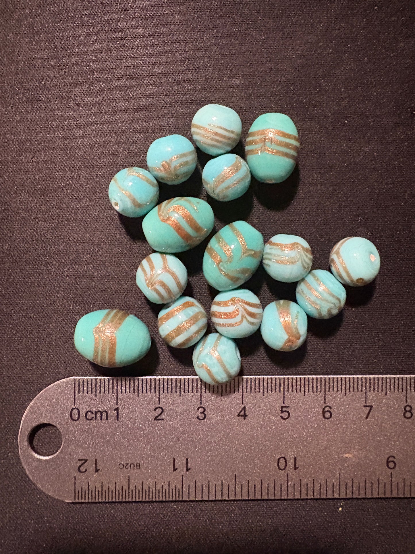 16 turquoise gold swirl matched glass beads (S304)- Fancy- 10-15mm
