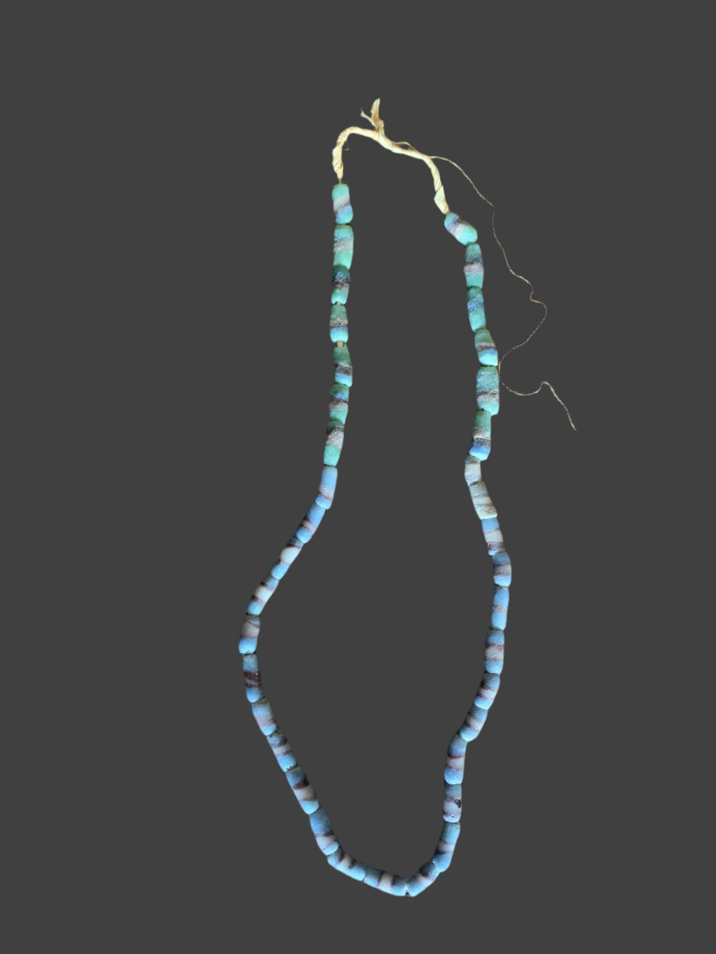 37 - Bead African Trade Bead Strand [BJ0066]
