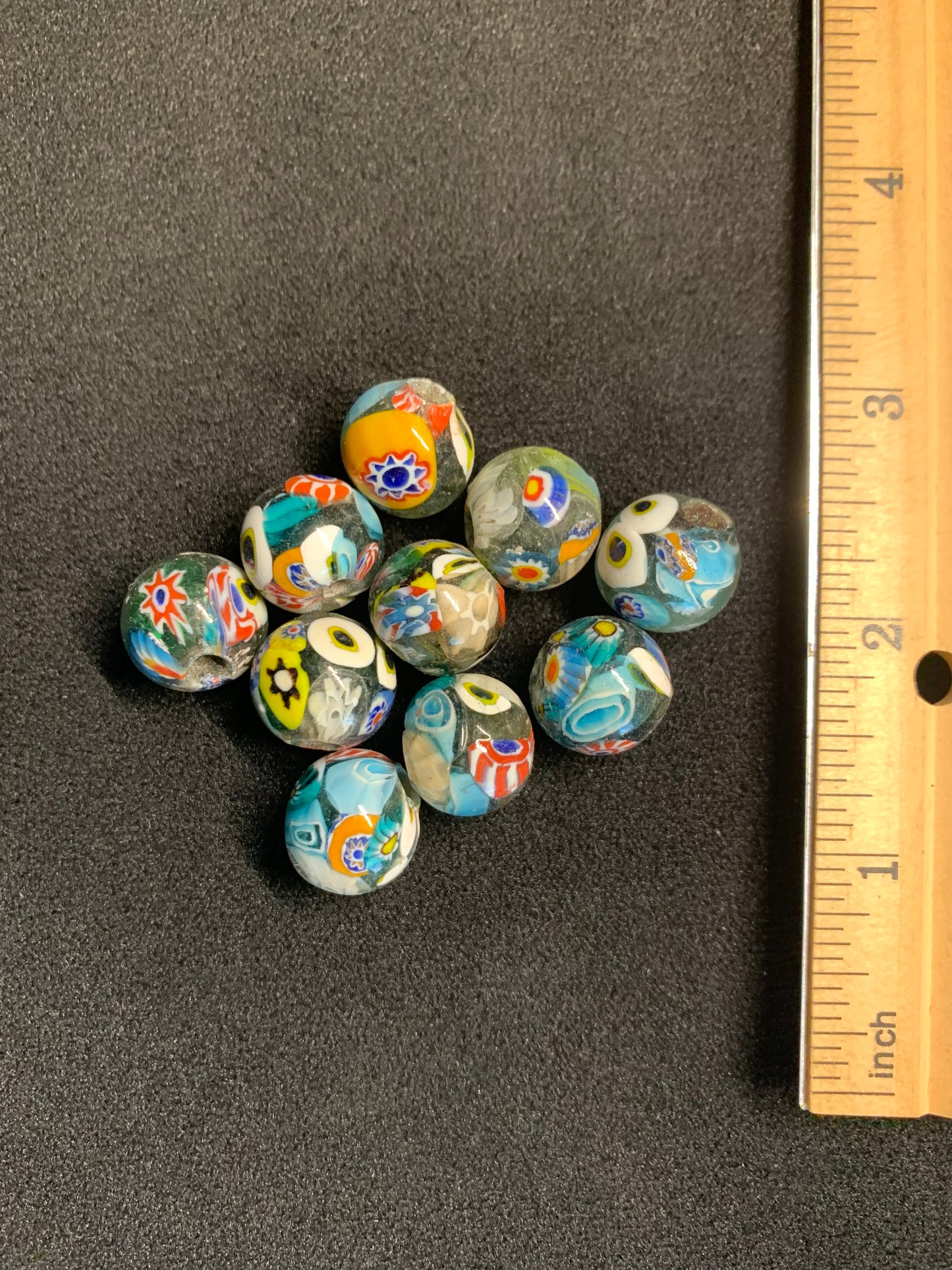 10 Authentic Indian Millefiori Chevron Beads [BJ0077]