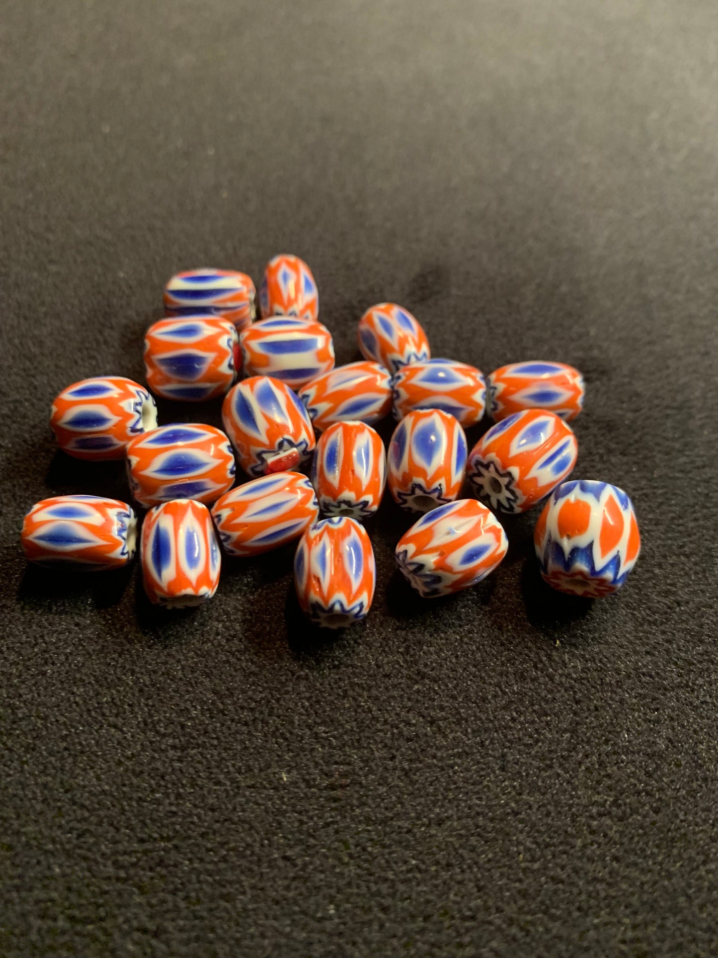 Chevron - Style Vintage Indian Glass Beads - 20 Handmade Fancy Beads [BJ0100]