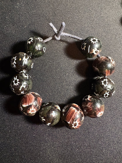 10 Millefiori glass trade beads - Handmade Indian Rare (S09)