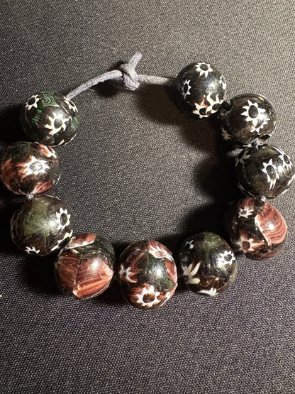 10 Millefiori glass trade beads - Handmade Indian Rare (S09)