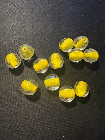 12 Yellow glass beads (s143)- Fancy Rare Art Deco- 15mm