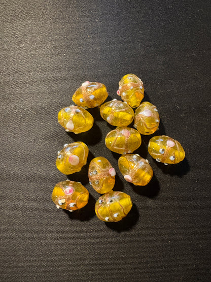 12 glass floral beads - (S144) wedding cake design Fancy Rare - 15mm