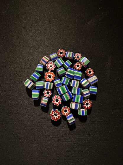 40 Chevrons striped glass beads  (S154)- green 5mm